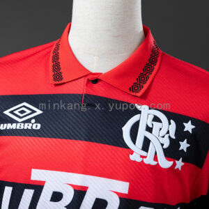 Camiseta Flamengo 1995/96 Retro Local — detalle collar