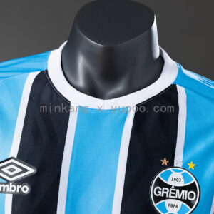 Camiseta Grêmio 2024/25 Local Versión Jugador – vista lateral o de perfil