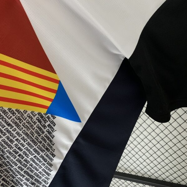 Camiseta Valencia C.F. 2023/24 Edición Especial - detalle