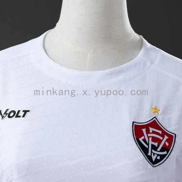 Camiseta Esporte Clube Vitória 2024 Visita Mujer — detalle lateral