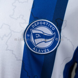Camiseta Deportivo Alavés 2023/24 Local — detalle manga