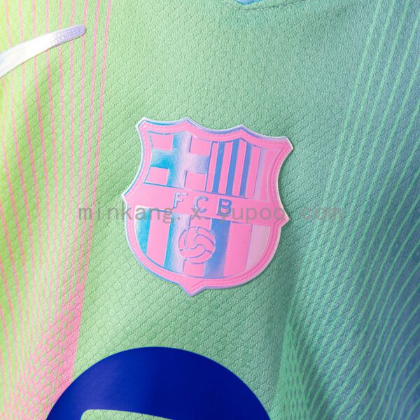 Camiseta Barcelona 2023/24 Pre-Match Niño — detalle
