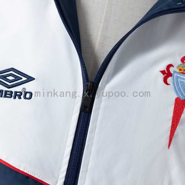 Camiseta Celta de Vigo 2023/24 Cortaviento — detalle cuello