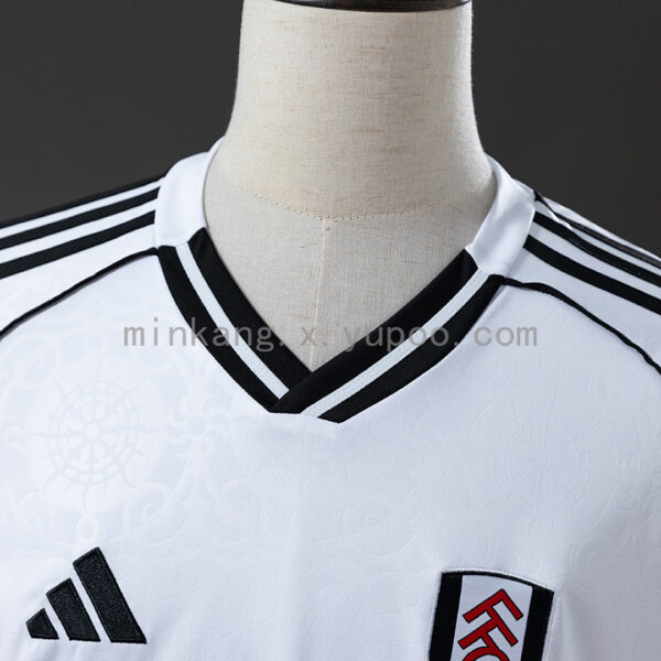 Camiseta Fulham 2024/25 Local - detalle material y textura