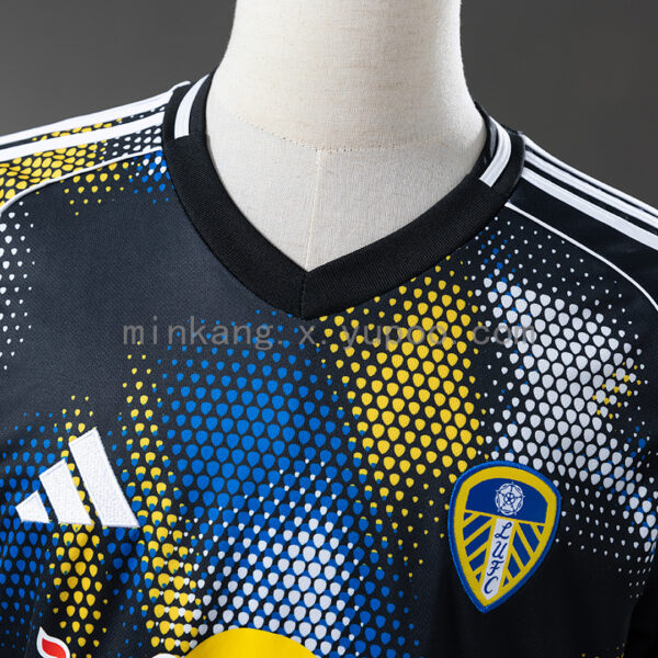 Camiseta Leeds United 2022/23 Tercera - vista trasera