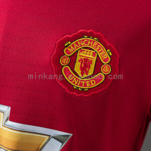 Camiseta Manchester United 2023/24 Local - detalle