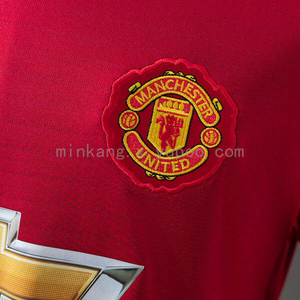 Camiseta Manchester United 2023/24 Local - detalle