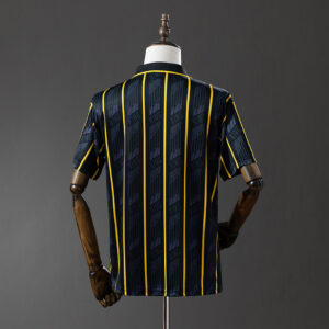 Camiseta Sheffield Wednesday 1993 Visita - detalle general del diseño y colores
