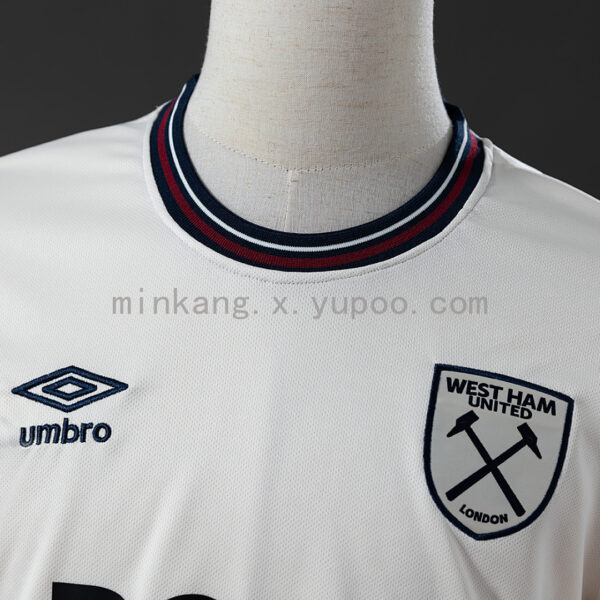 Camiseta West Ham United 2023/24 Visita - vista frontal diagonal
