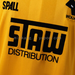 Camiseta Wolves 1993 Retro Local - detalle puño de manga