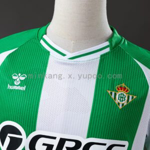 Camiseta Real Betis Balompié 2023/24 Local — vista 3/4