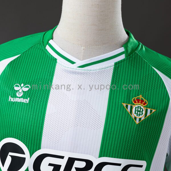 Camiseta Real Betis Balompié 2023/24 Local — vista 3/4