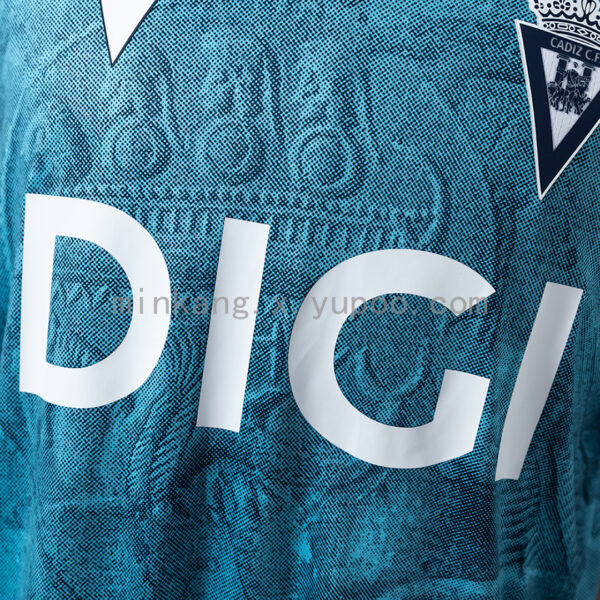 Camiseta Cádiz CF 2024/25 Tercera - detalle del cuello y ribete