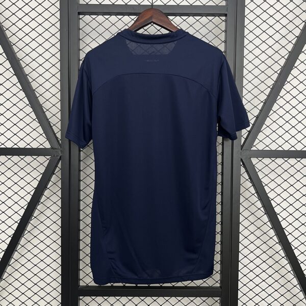 Camiseta Bahia 2024 Entrenamiento — detalle manga