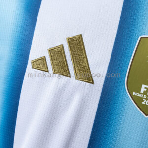 Camiseta Argentina 2026 Local Manga Larga - detalle de las franjas y la textura