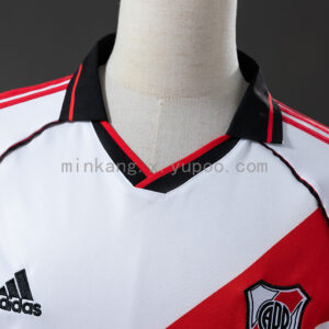 Camiseta River Plate 1996 Local - detalle escudo