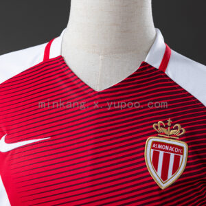 Camiseta AS Monaco 1990 Retro Local - detalle del logo ASMONACO en la nuca