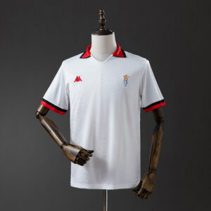 Camiseta AC Milan 1992 Retro Visita - detalle escudo
