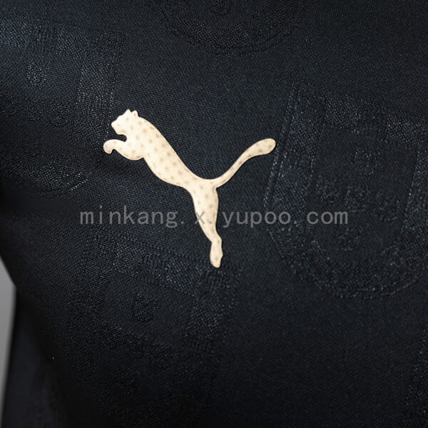 Camiseta Portugal 2026 Edición Especial - detalle manga