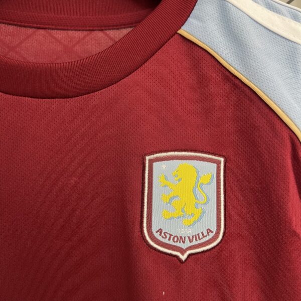 Camiseta Aston Villa 2024/25 Local - detalle