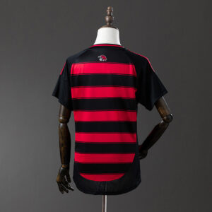 Camiseta Flamengo 2024/25 Local Mujer — detalle manga