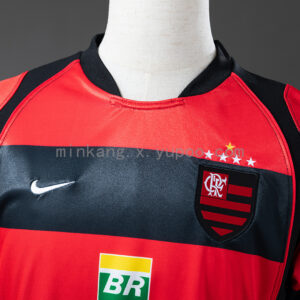 Camiseta Flamengo 1999/2000 Retro Local — detalle cuello