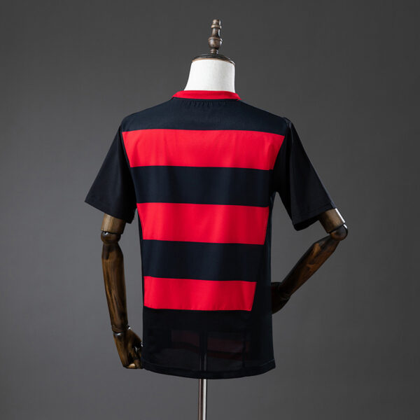 Camiseta Flamengo 2000 Retro Local — detalle