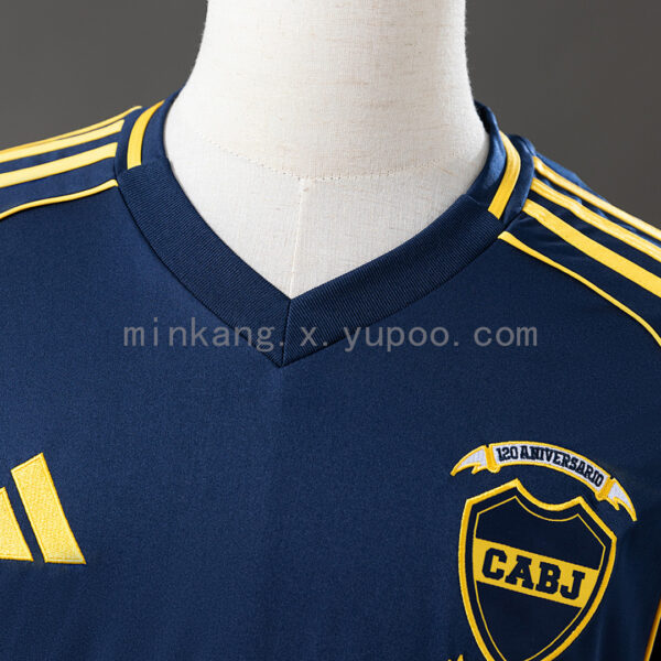 Camiseta Boca Juniors 2022/23 Local - detalle de la franja amarilla