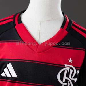 Camiseta Flamengo 2024/25 Local — costuras y calidad de tela