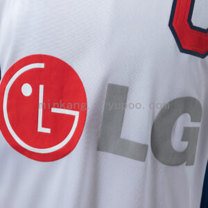 Camiseta Universidad de Chile 2003 Retro Visita - detalle inferior y costuras