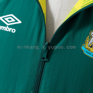 Camiseta Newcastle United 2023/24 Cortaviento Verde - vista lateral izquierda