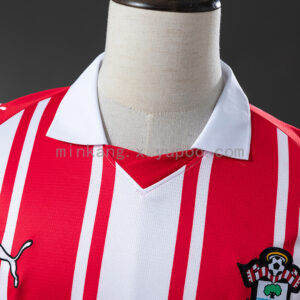 Camiseta Southampton 2022/23 Local - detalle tejido