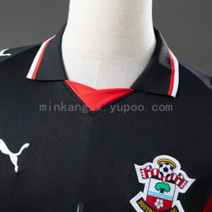 Camiseta Southampton 2017/18 Tercera - detalle