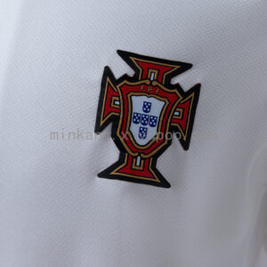 Camiseta Portugal 2006 Tercera Retro - detalle dobladillo inferior