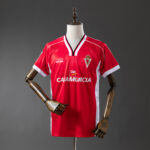 Camiseta Real Murcia 1988 Retro Local — detalle escudo