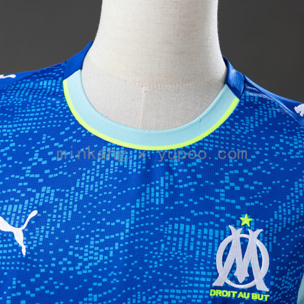 Camiseta Olympique de Marseille 2023/24 Tercera - detalle del patrocinador principal