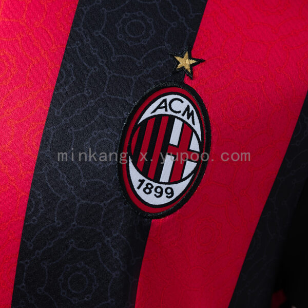Camiseta AC Milan 2021/22 Local Retro - detalle de manga