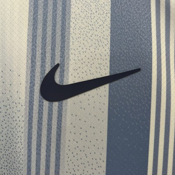 Camiseta Tottenham Hotspur 2023/24 Visita - detalle