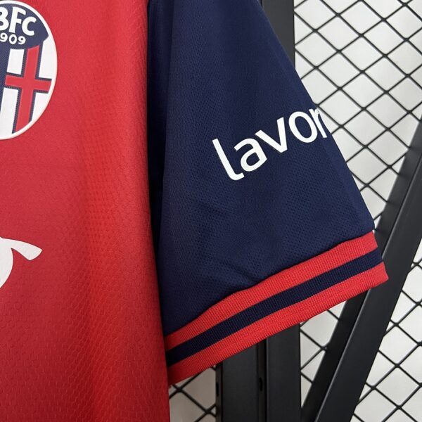 Camiseta Bologna 2023/24 Local - detalle