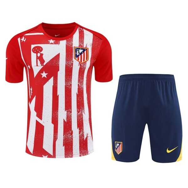 Camiseta Atlético Madrid 2024/25 Entrenamiento — detalle del swoosh Nike