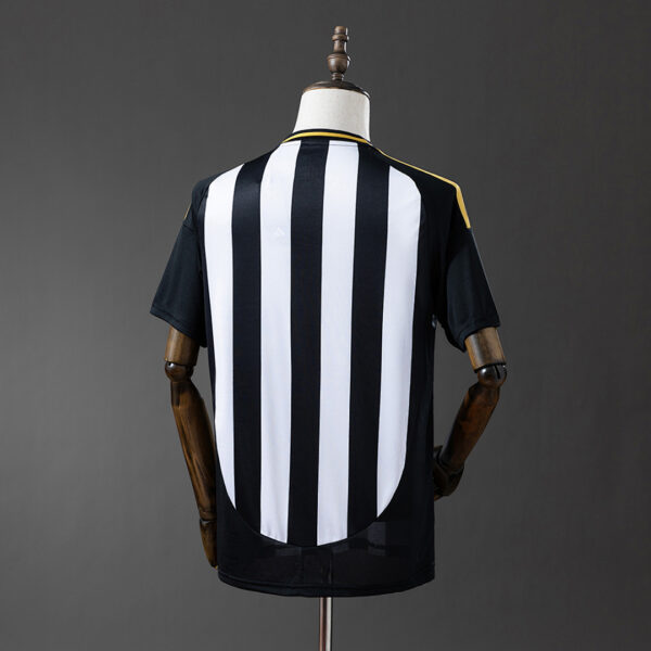 Camiseta Atlético Mineiro 2023/24 Local — detalle