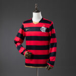 Camiseta Flamengo 2023/24 Local Manga Larga — vista frontal