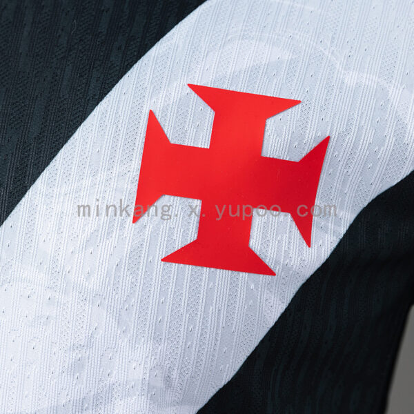 Camiseta Vasco da Gama 2023 Local Version Jugador — detalle manga y puño