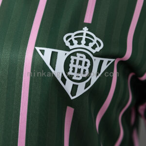 Camiseta Real Betis 2023/24 Edición Especial — detalle del bajo