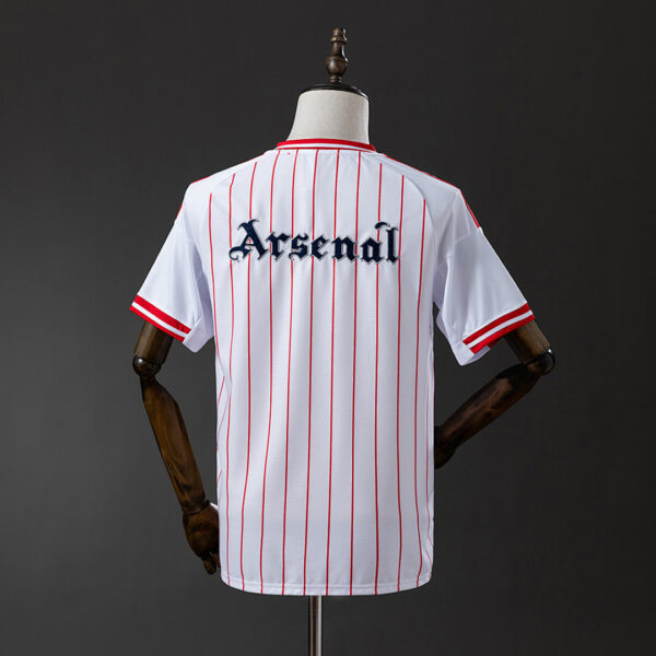Camiseta Arsenal 2024/25 Local - detalle botones