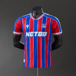 Camiseta Crystal Palace 2023/24 Local Versión Jugador - vista frontal