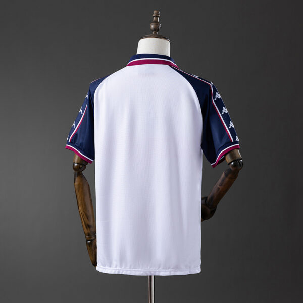 Camiseta Manchester City 1997/98 Retro Visita - detalle