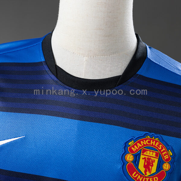 Camiseta Manchester United 2011/12 Retro Visita - detalle