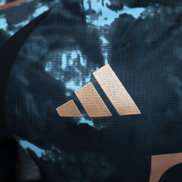 Camiseta Bayern Munich 2023/24 Tercera - detalle