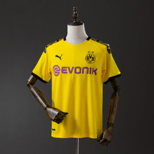 Camiseta Borussia Dortmund 1920 Retro Local - detalle escudo